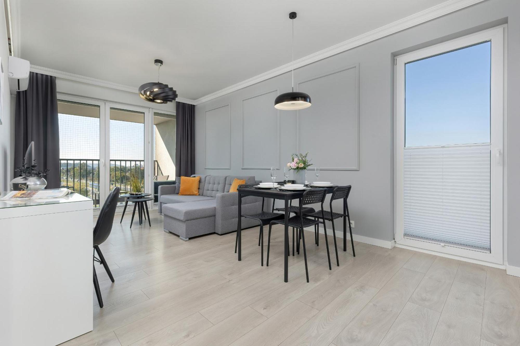 Podgorze Lipska Pet-Friendly Apartment With Balcony And Parking By Renters Prestige Krakow Bagian luar foto
