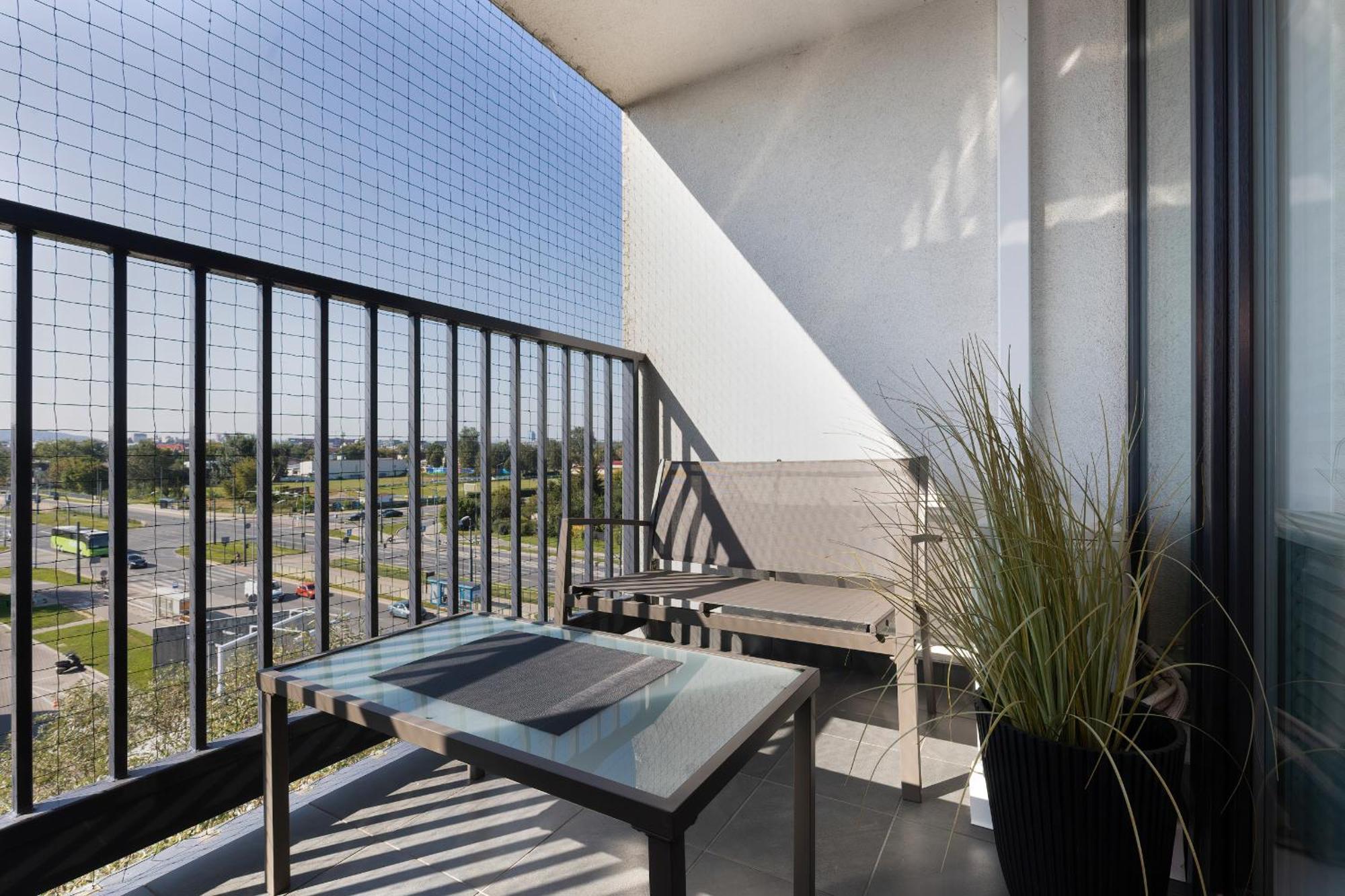 Podgorze Lipska Pet-Friendly Apartment With Balcony And Parking By Renters Prestige Krakow Bagian luar foto