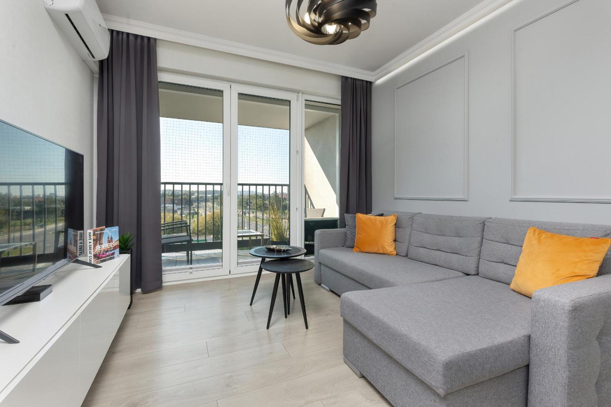 Podgorze Lipska Pet-Friendly Apartment With Balcony And Parking By Renters Prestige Krakow Bagian luar foto